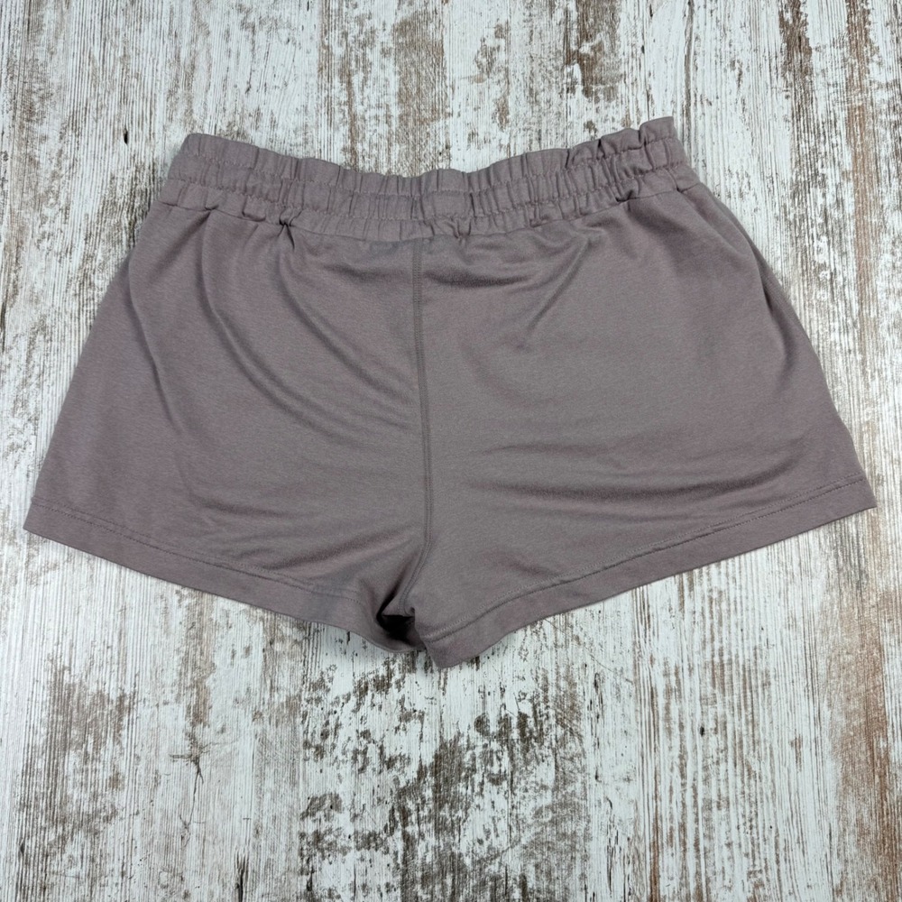 Vuori Halo Performance Shorts Mauve Purple DreamKnit Sz Small Athletic Comfort - Picture 2 of 8